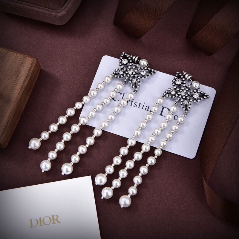 chr1st1an D10r earrings